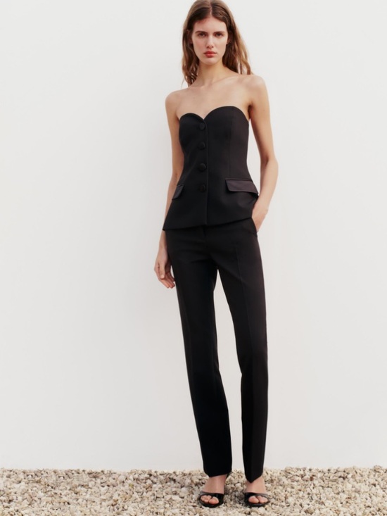 Zara Tops - Black bustier Top